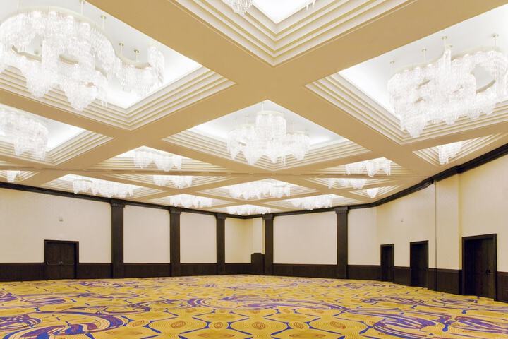 Ballroom/Hall 60 of 71