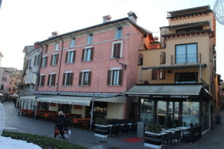 Hotel 288 of 499