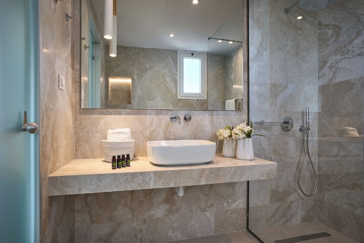 Bath Photo