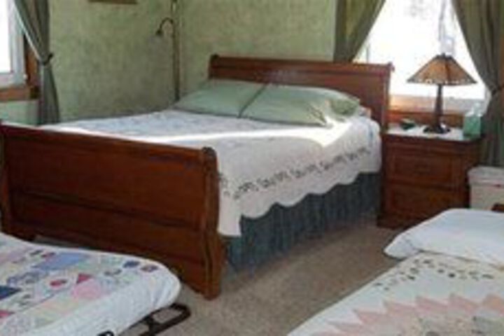 Room 22 of 66