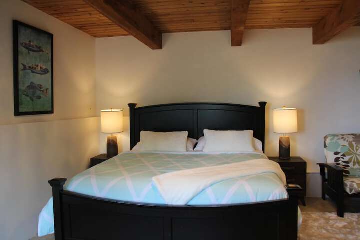 Room 6 of 48