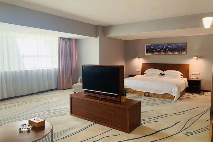 Room 15 of 70