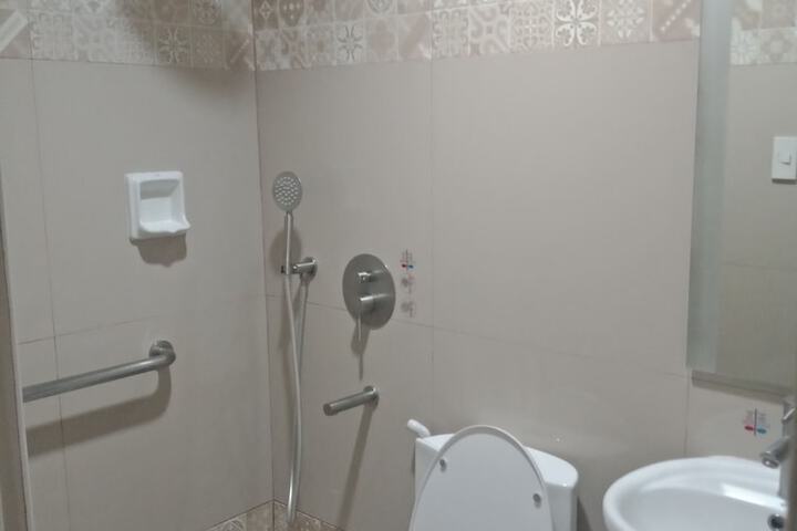 Room 15 of 24
