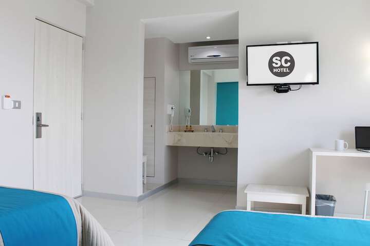 Room 7 of 30