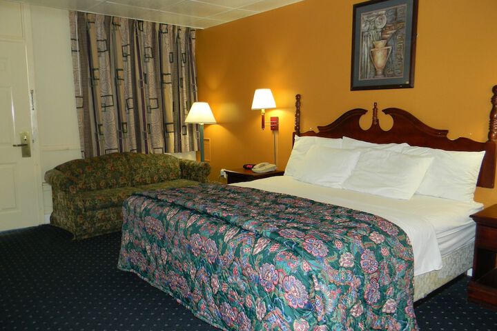 Room 7 of 21