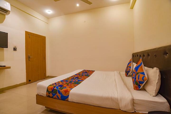 Room 18 of 47