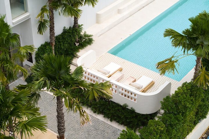Pool 56 of 101