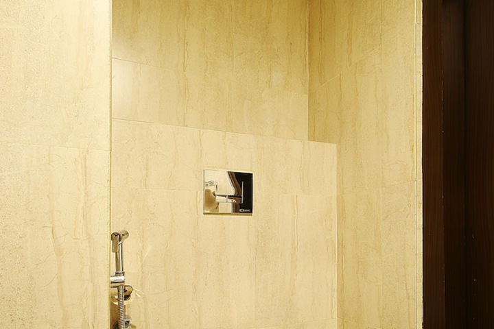 Clean Restrooms