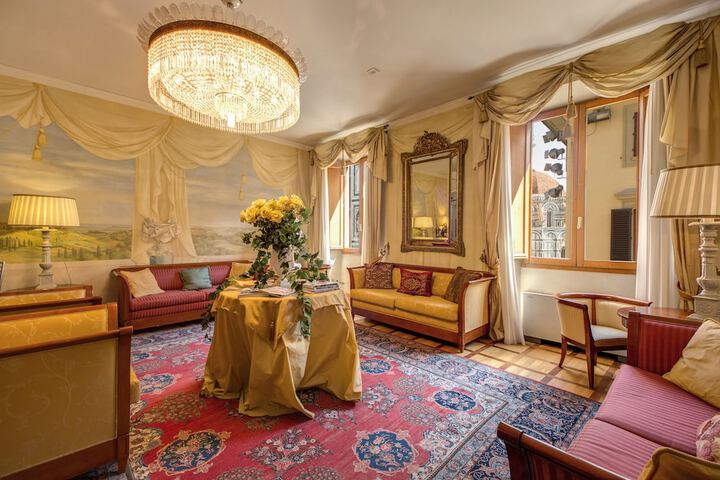 Hotel Bigallo in Florence