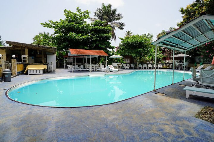 Pool 56 of 84