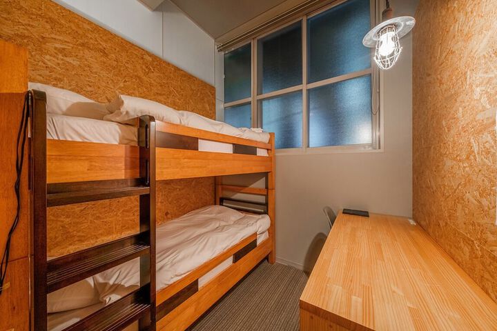 Room 106 of 139