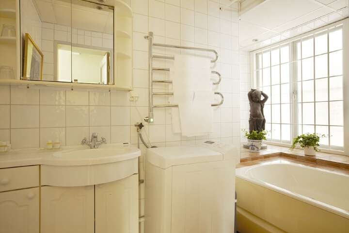 Bath Photo