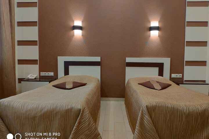 Room 14 of 29