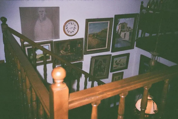 Room 11 of 20