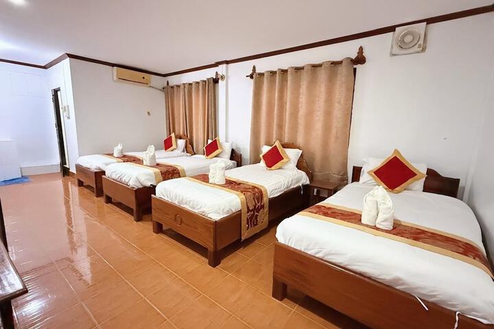 Room 17 of 62