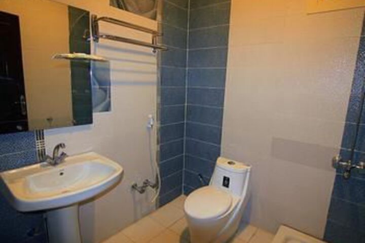 Room 4 of 45