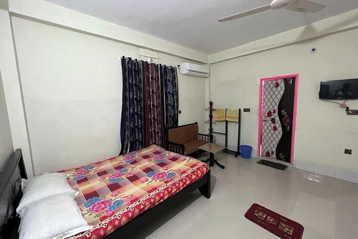 Room 4 of 45