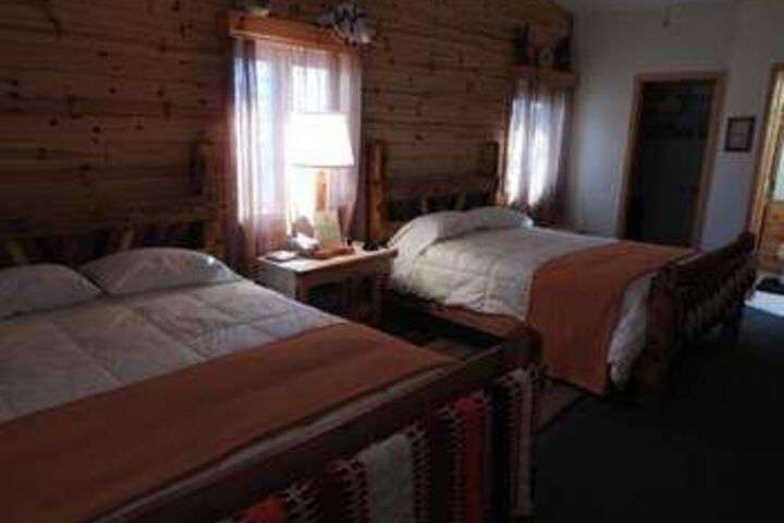Room 18 of 33