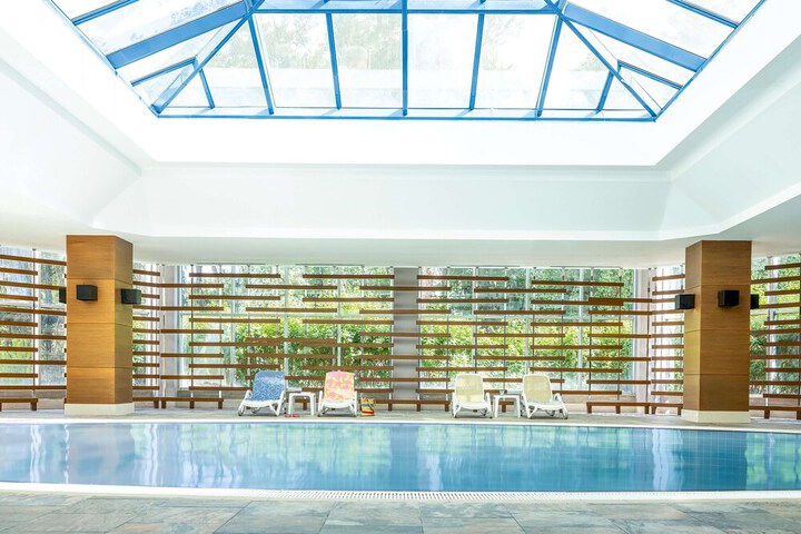 Pool 46 of 115