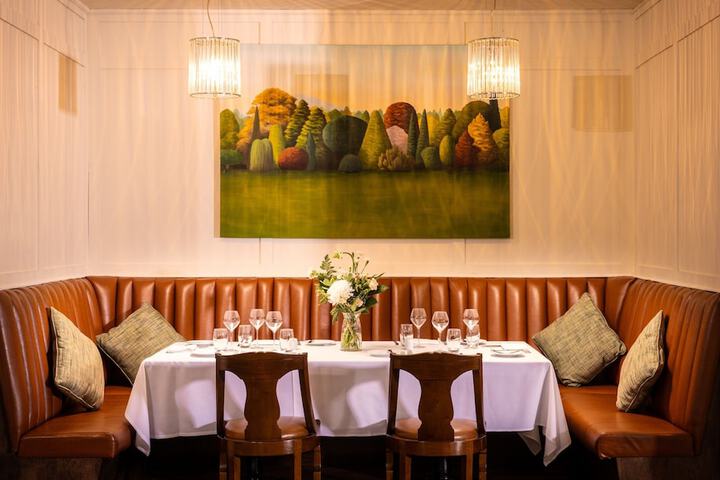 Dining 74 of 133