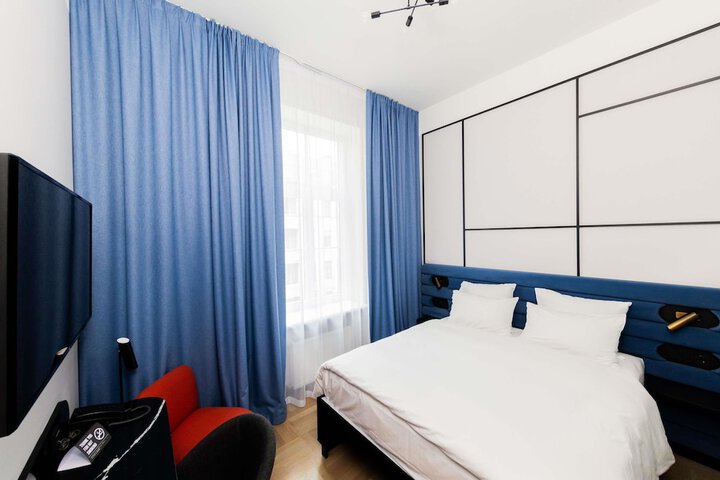 Room 58 of 229