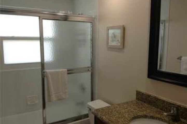Room 2 of 11