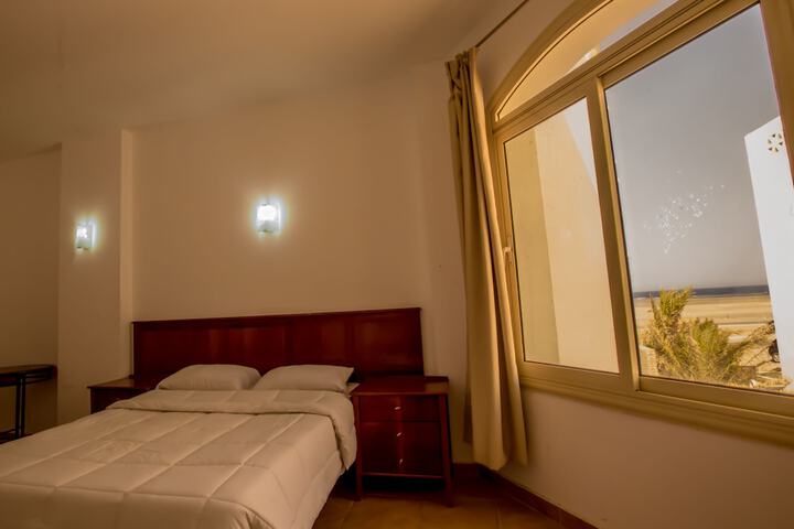 Room 2 of 12