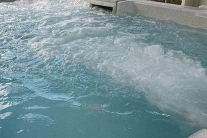 Spa 18 of 21