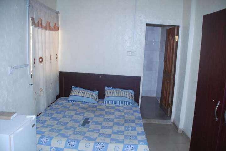 Room 12 of 14