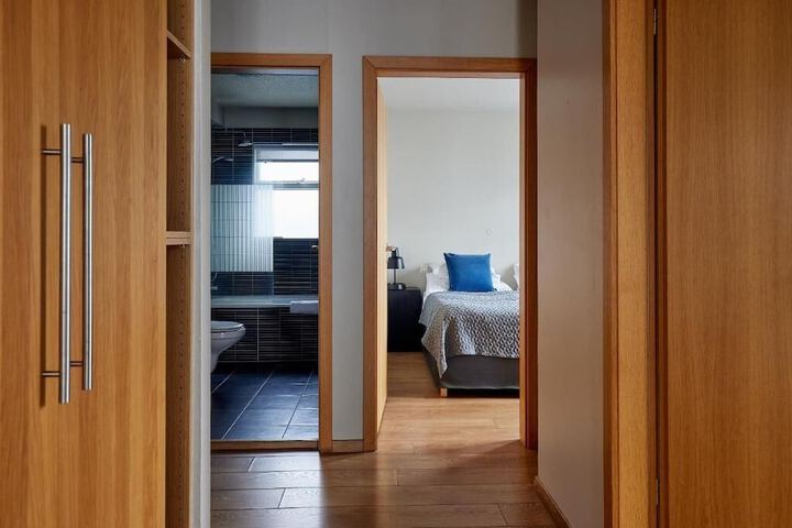 Room 46 of 89