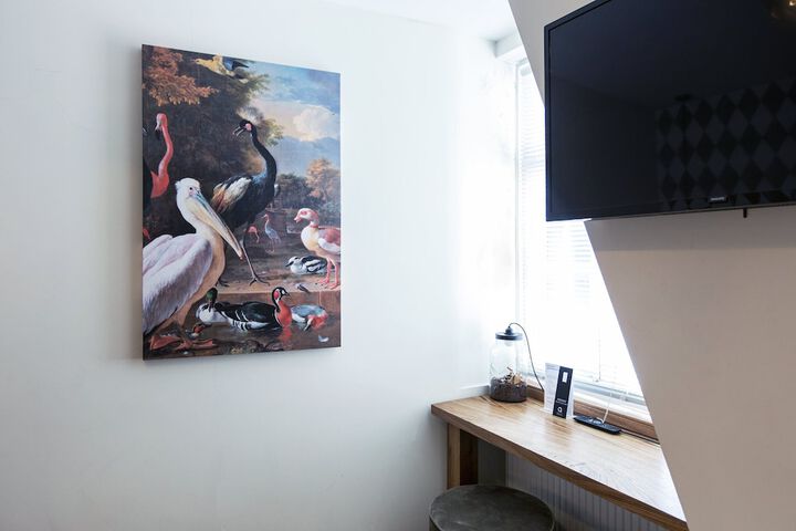 Room 69 of 100