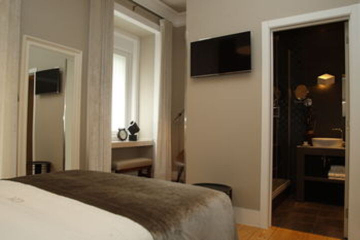 Standard Room Photo