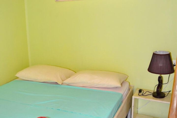 Room 13 of 70