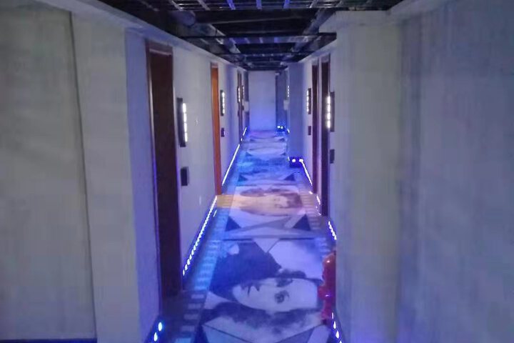 Hotel Interior 27 of 38