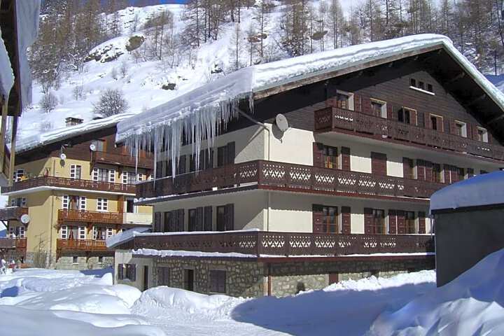 Hotel Le Genepy