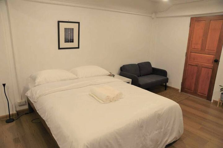 Room 5 of 22