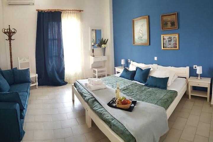 Room 8 of 31