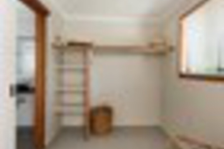 Room 50 of 78