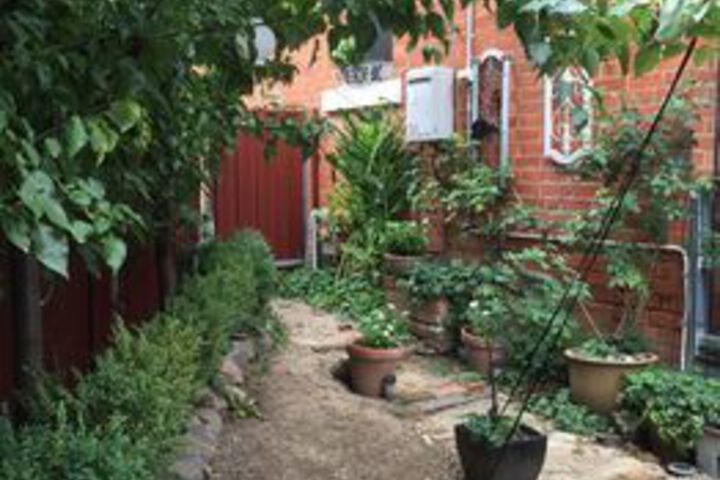 Hotel Exterior 8 of 30