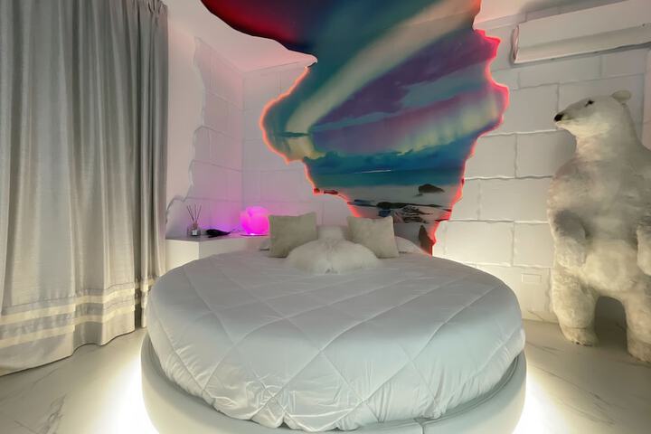 Room 27 of 56