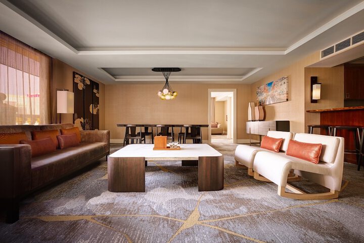 Room 104 of 197