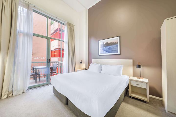 Room 113 of 190