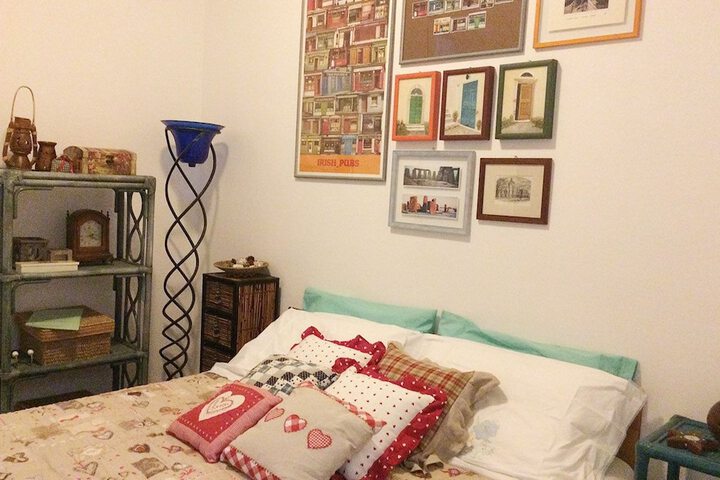 Room 13 of 35