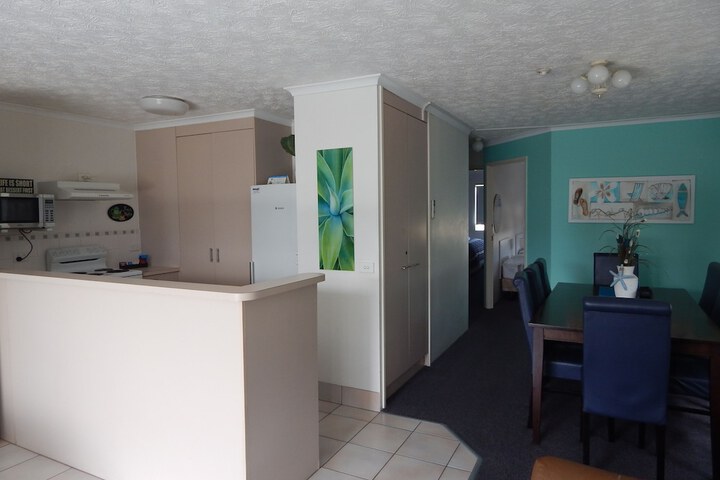 Room 109 of 560