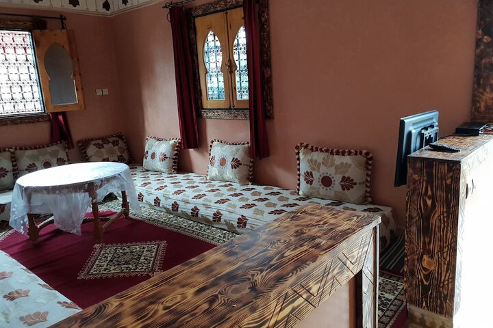 Room 11 of 24