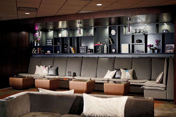 Hotel Interior 8 of 77