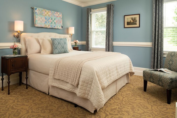 Room 8 of 25