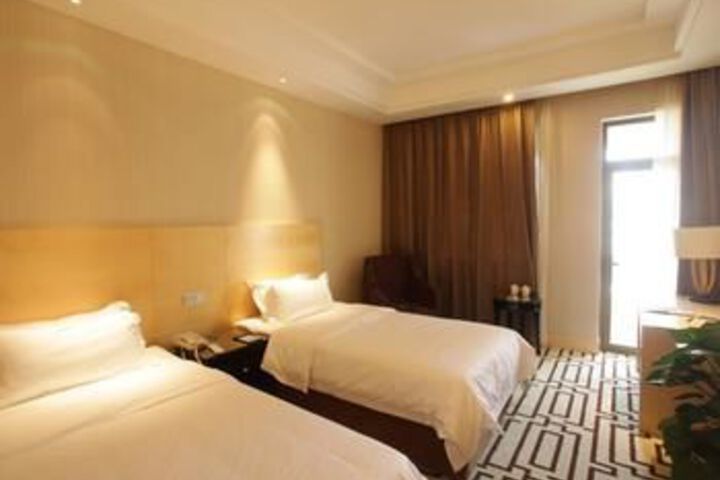 Room 29 of 73