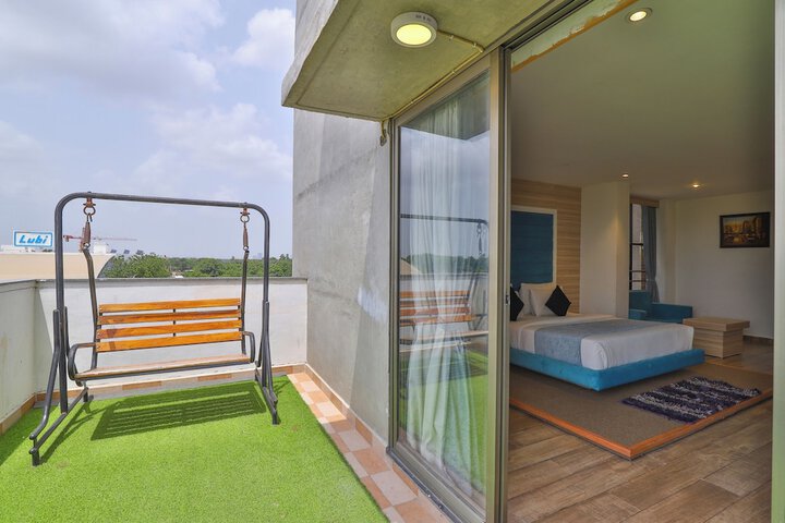 Terrace/Patio 40 of 56