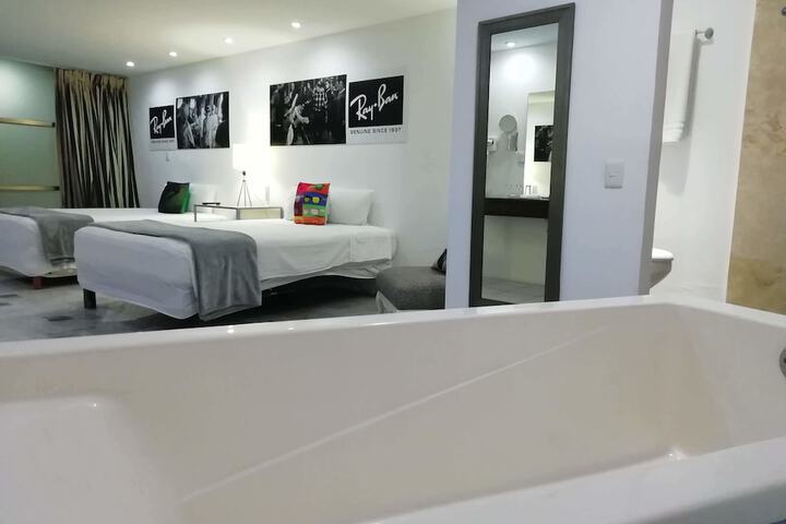 Room 6 of 60